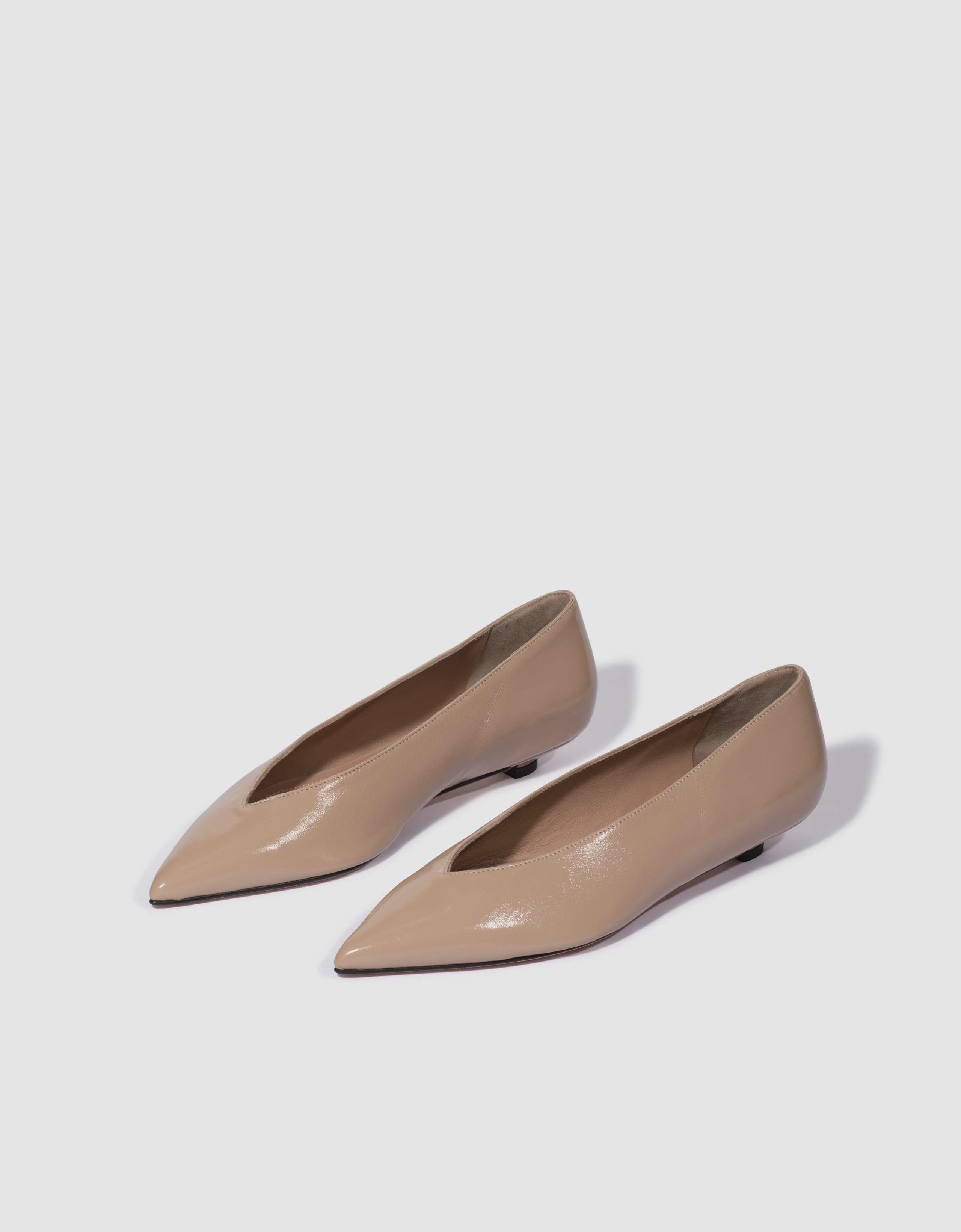 DOF Claudia - Camel Glossy